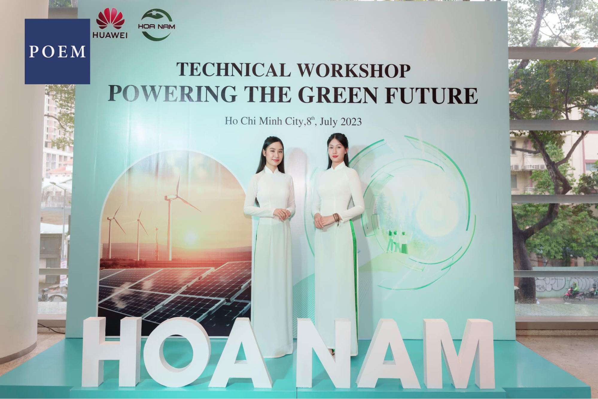 Dịch vụ sản xuất POSM chuyên nghiệp tại sự kiện: standee, banner, brochure, backdrop – chuẩn nhận diện, đúng tiến độ, tăng hiệu quả nhận diện thương hiệu.