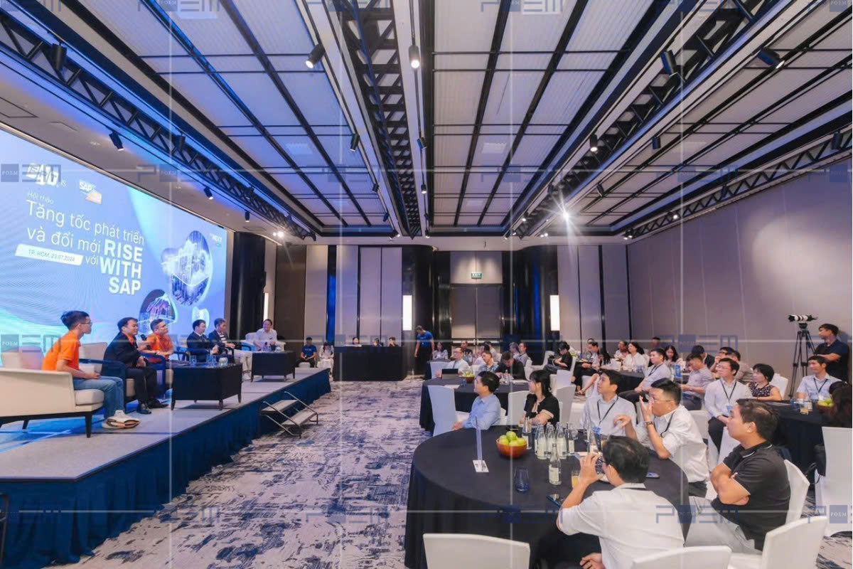 Hội nghị hội thảo FPT