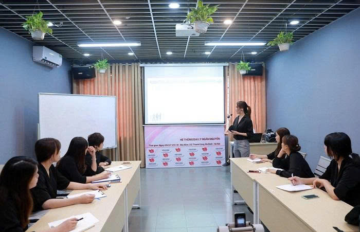 “ý tưởng tổ chức sự kiện với ngân sách thấp cho doanh nghiệp”
