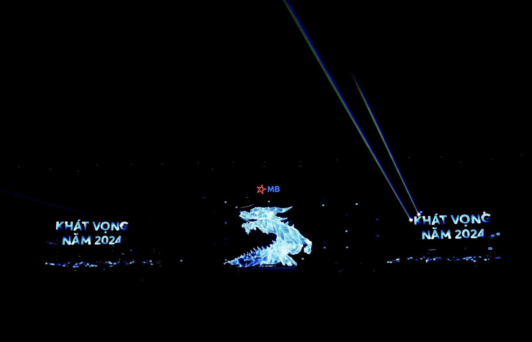 Laser mapping tạo nên key moment ấn tượng độc đáo