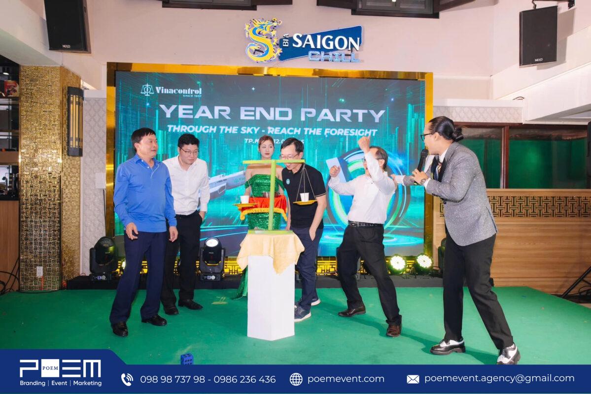 Hình ảnh nhân viên tham gia mini game