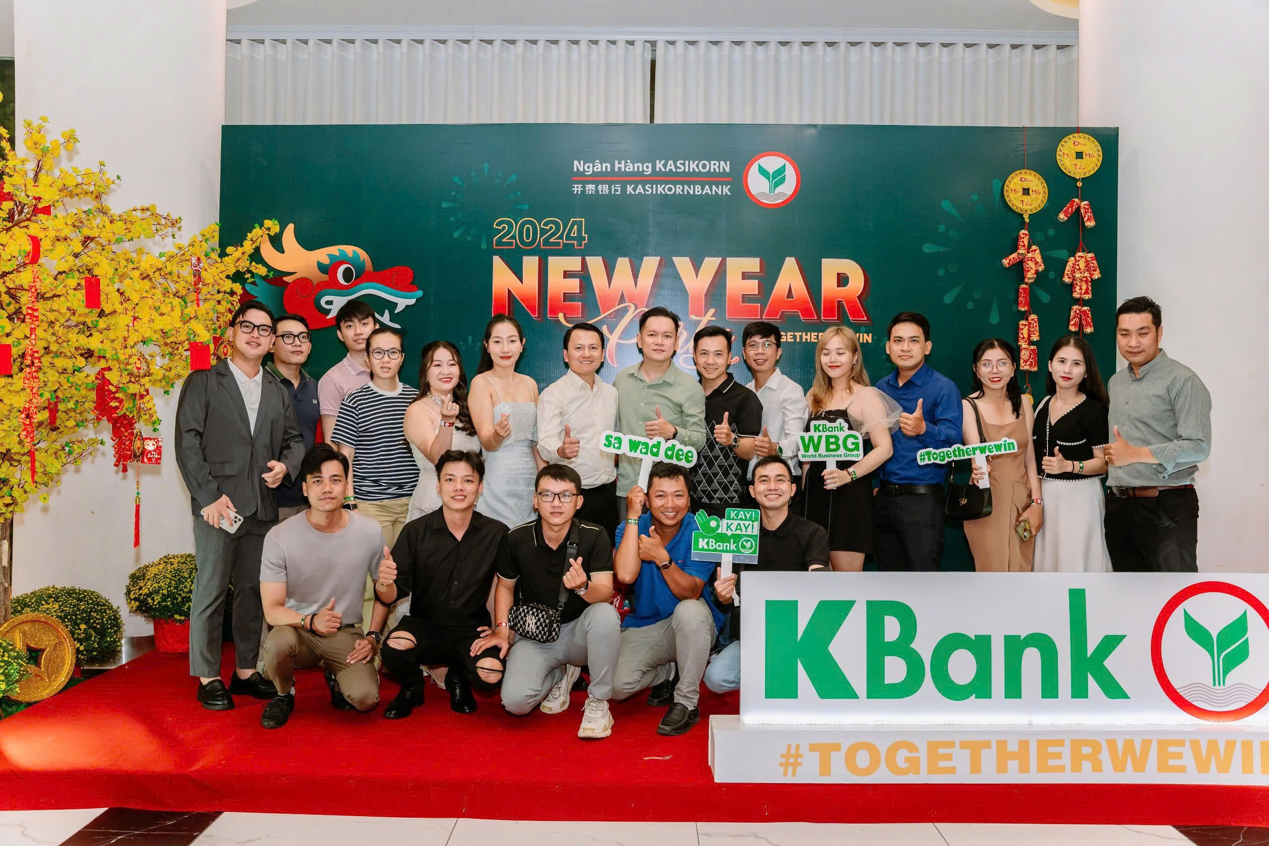 tổ chức Year End Party tạo động lực và niềm tự hào cho nhân viên