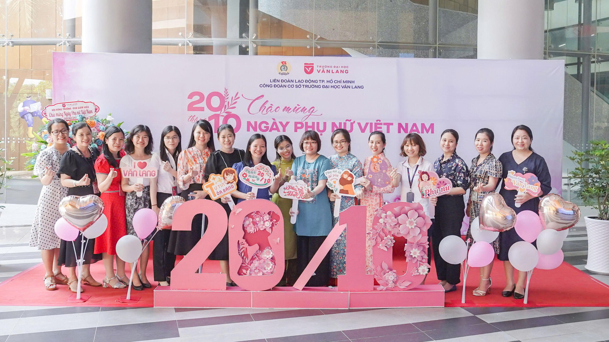 Doanh nghiệp lan tỏa thông điệp nhân văn trong Ngày Phụ nữ Việt Nam 20/10 thông qua các hoạt động tri ân.