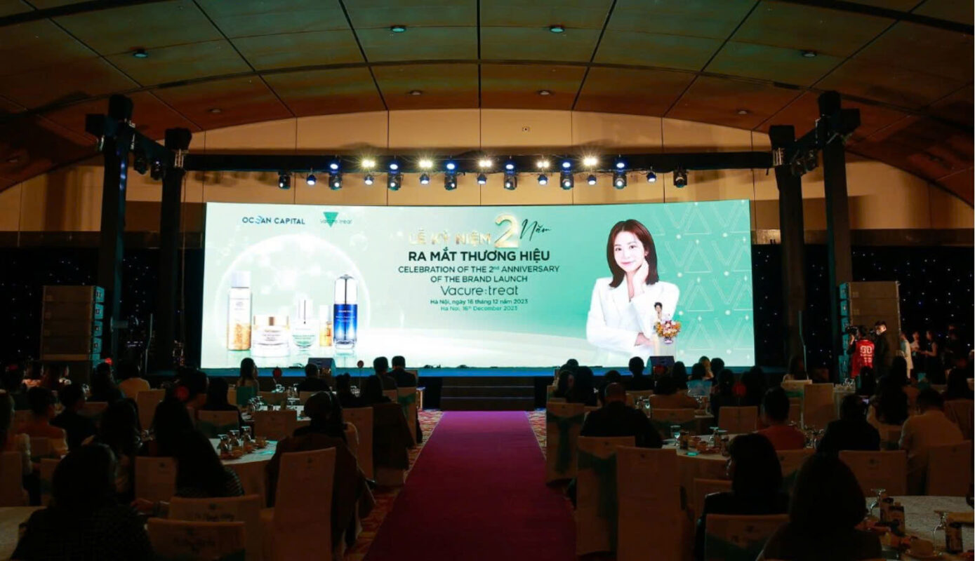 Sân khấu lễ ra mắt sản phẩm mới