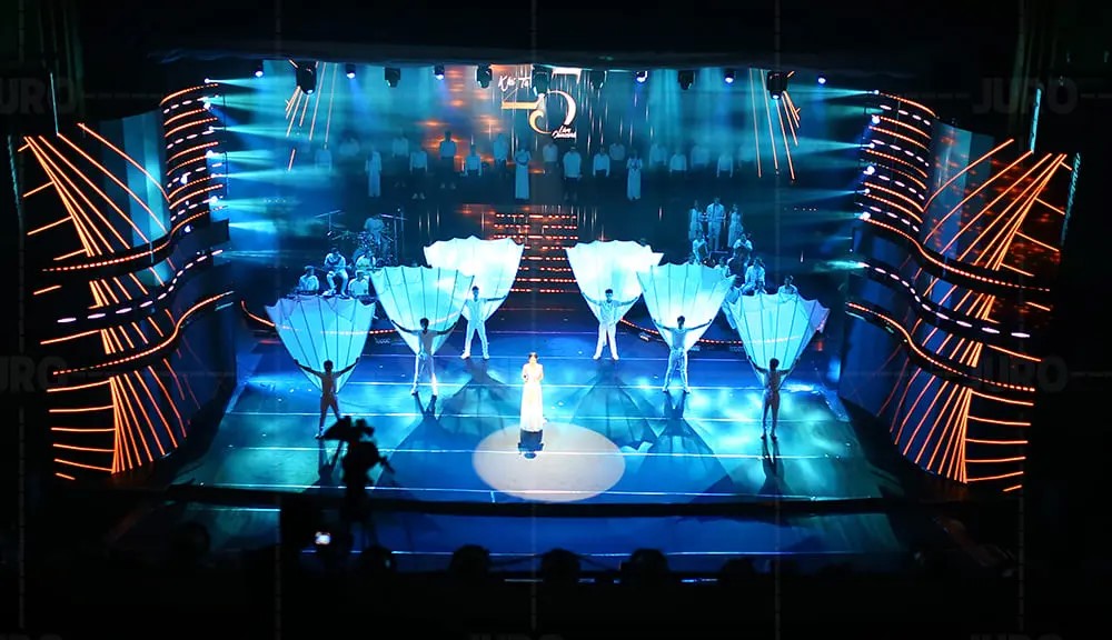 Cho thuê sân khấu sự kiện chuyên nghiệp