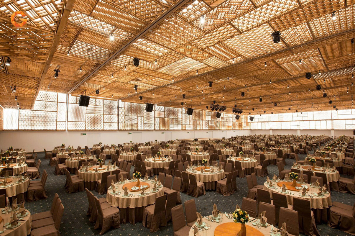 Tổ chức YEP ở Trung Tâm Hội Nghị