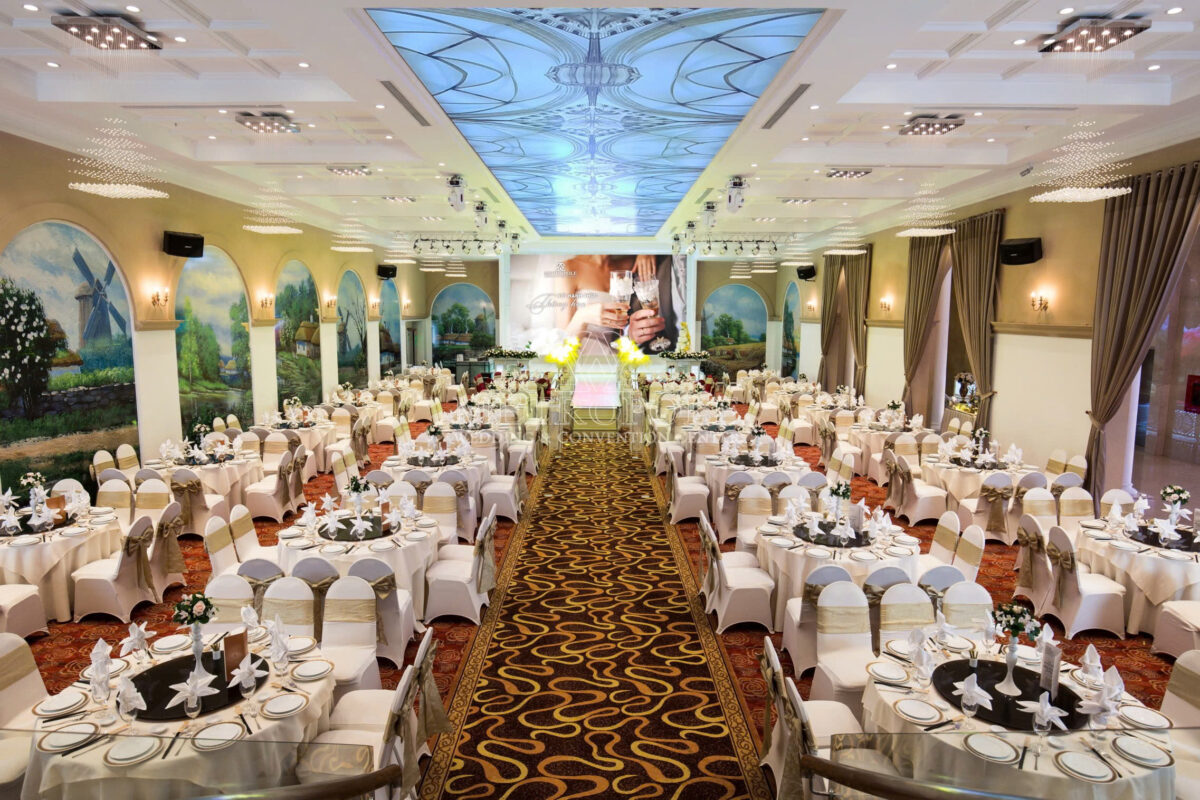 Không gian tổ chức tiệc tri ân khách hàng